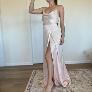 NWT Lulu’s Blush Pink Satin Maxi Dress